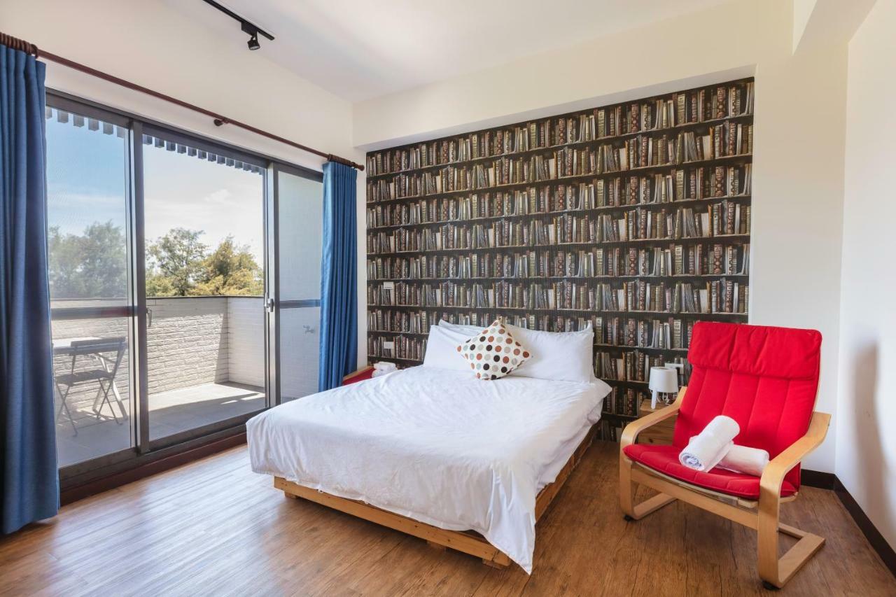 黑琵軼棧湖濱旅宿 K&B Happy Hostel Tainan Buitenkant foto